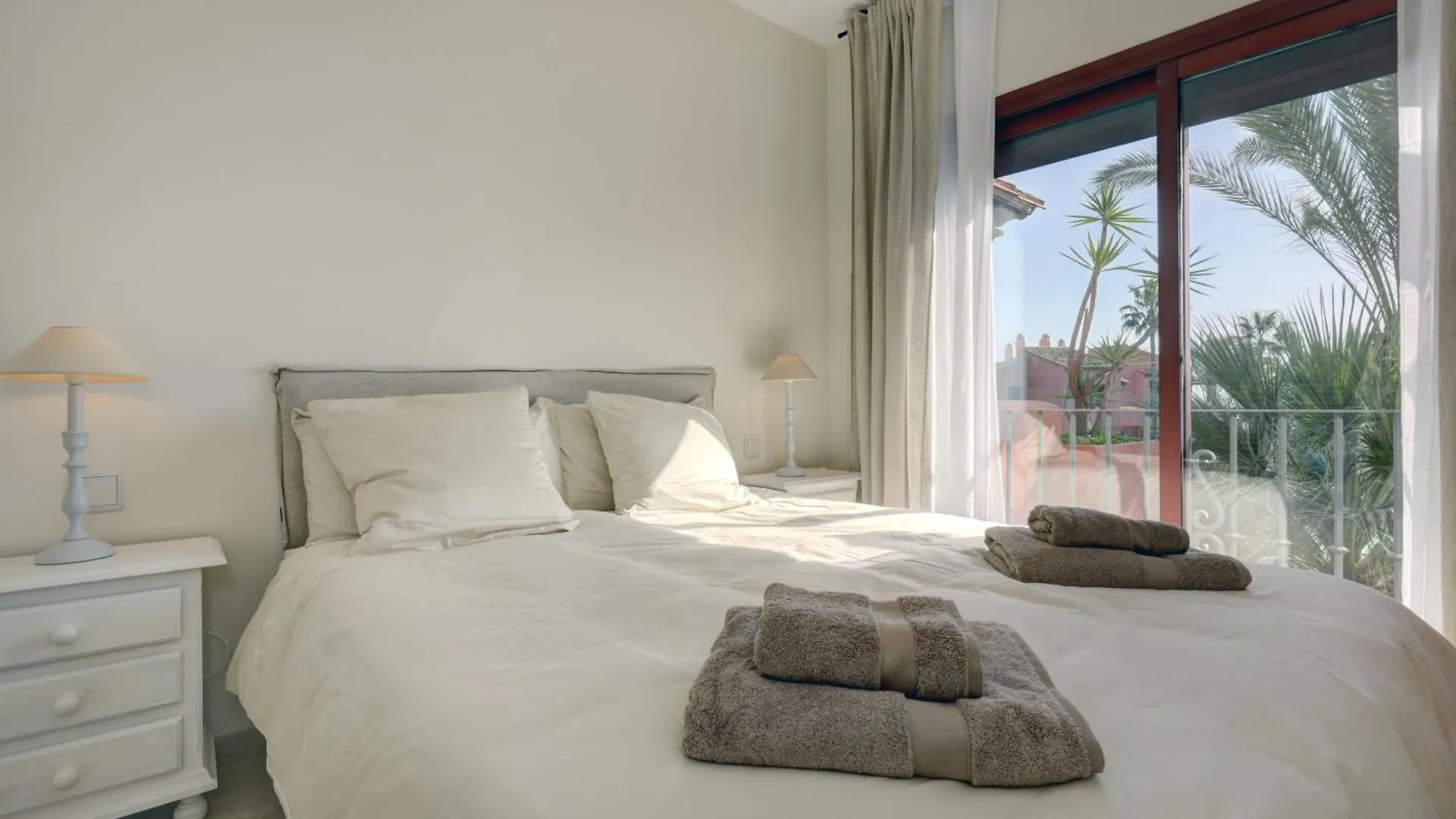 Atico Vista Mar En Alicate Playa Apartment Marbella 0*,  Spain